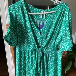 Seraphine maternity tie front dress with ruched sleeves